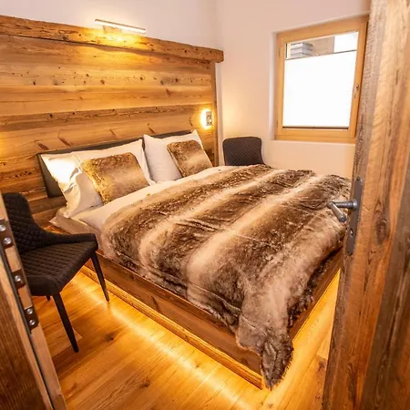Palace Luxury & Alpesi faház Saas Fee